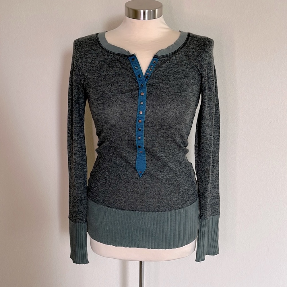 Free People Long Sleeve Shirt with Front Snap Buttons (Size XS)